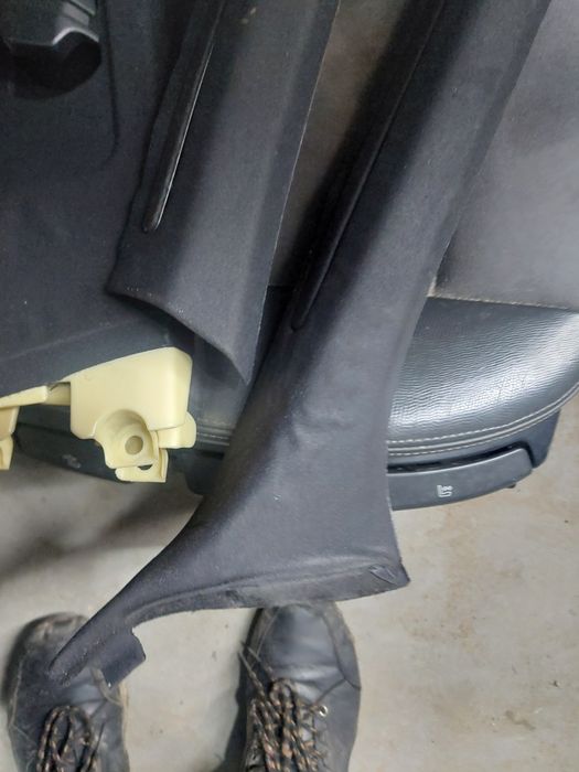 podsufitka sufit podsufitowka bmw e46 kombi M3 M-Pakiet czarna szyberd
