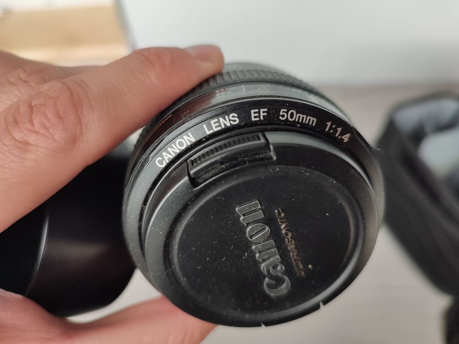 Canon EOS 700D (EOS Rebel T5i)+3 кастомні об'єктиви+оригінальна сумка