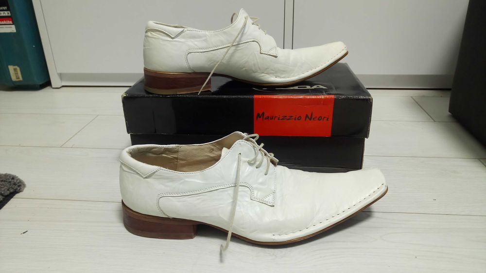 Buty białe  (skóra)