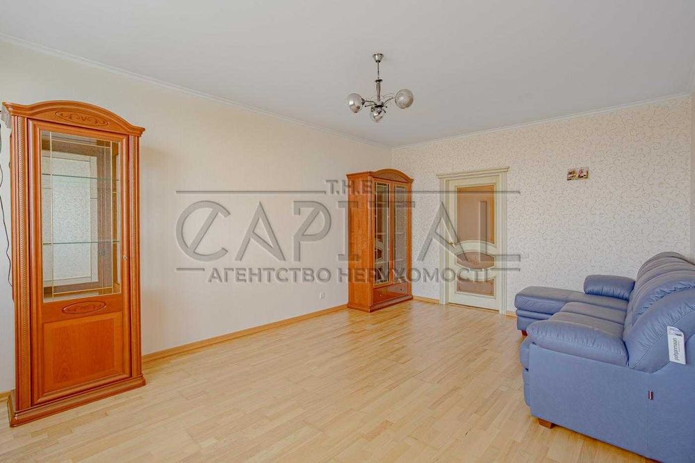 Apartment in Kyiv - View 6