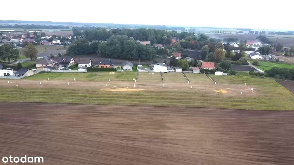 Ostatnia działka budowlana z prądem oraz wodą przy Śmiglu.