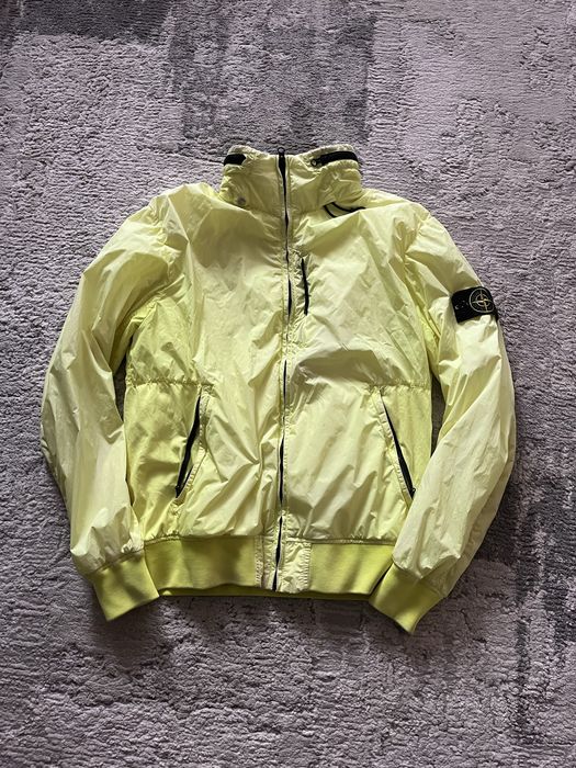 Вітровка stone island L торг