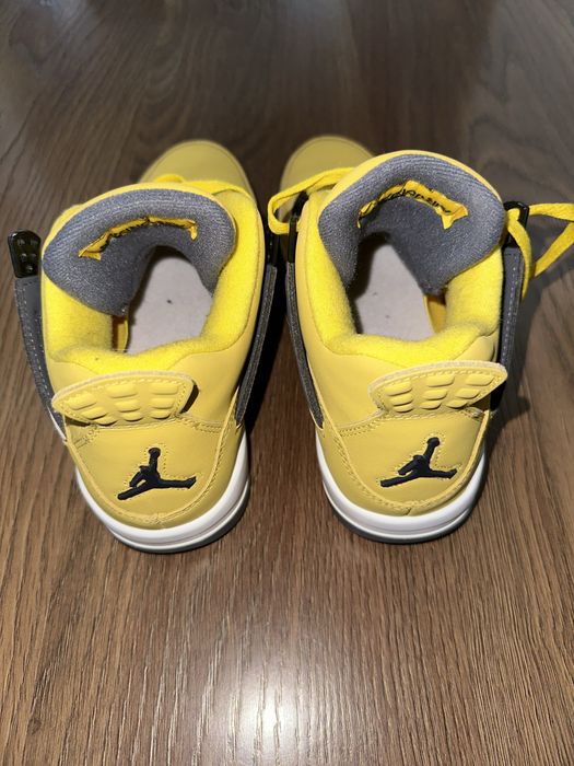 Buty nike Air Jordan 4 Lighting roz 39 żółte nowe