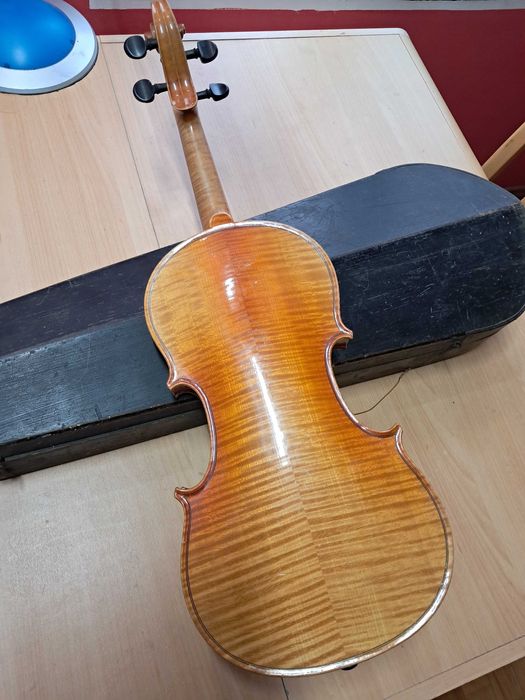 Sprzedam stare skrzypce lutnicze - do naprawy