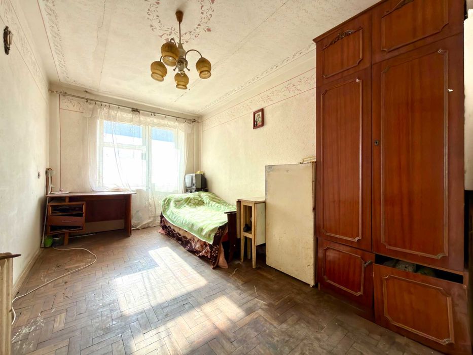 Продаж 4х кмн квартири у м.Борислав
