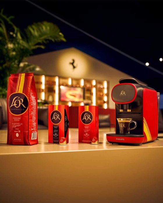 Кавомашина Phillips L'OR Ferrari Феррарі капсульна + купон на 20 євро