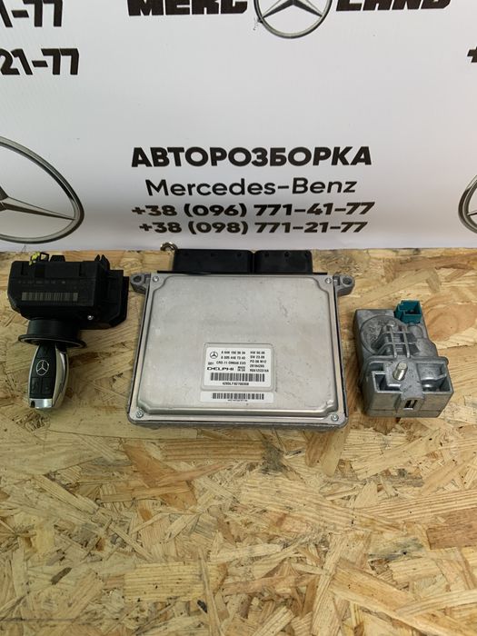 Mercedes C-class w204 блок управіління двигуном замок запалювання