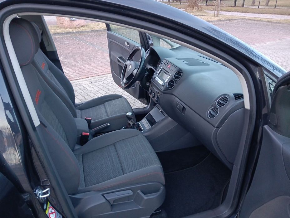 Golf 5 Plus 1.6b klimatyzacja, czujniki parkowania