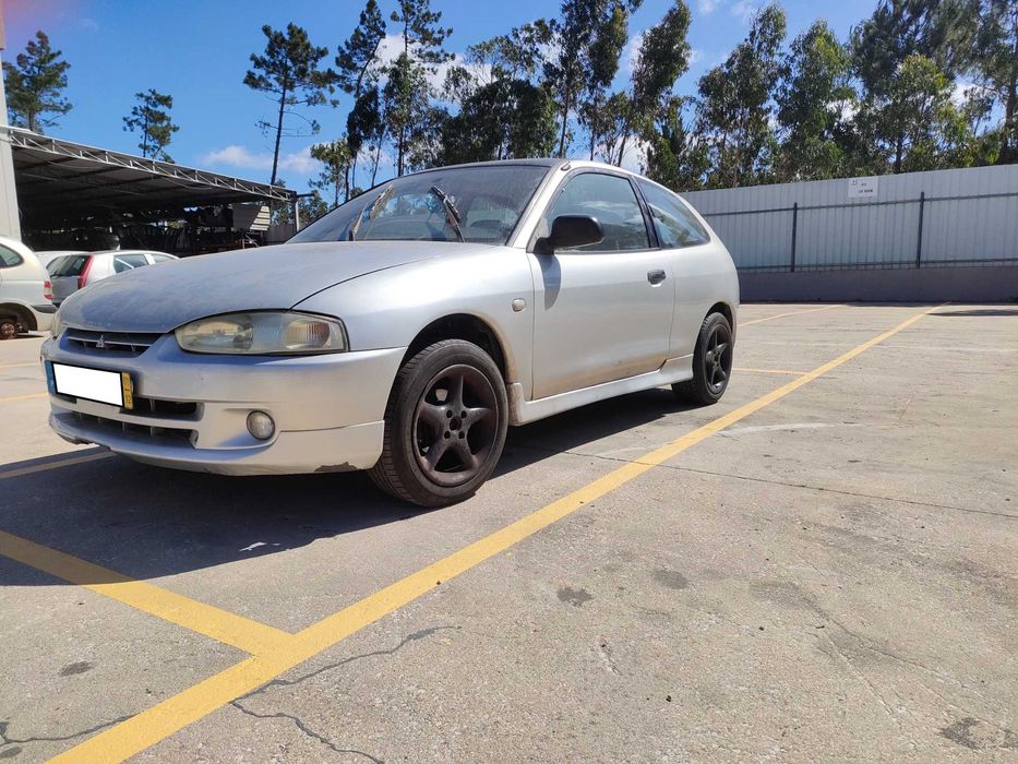 MITSUBISHI Colt V (CJ0) 1300 Gasolina 82 cv / 60 kW Para Peças!