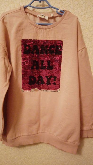 Светри на дівчинку 130- 146 см