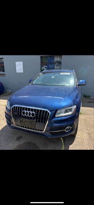 Розборка Ауди Кю 5 шрот Audi Q5 8R запчастини Ауді Ку 5 2011-2016