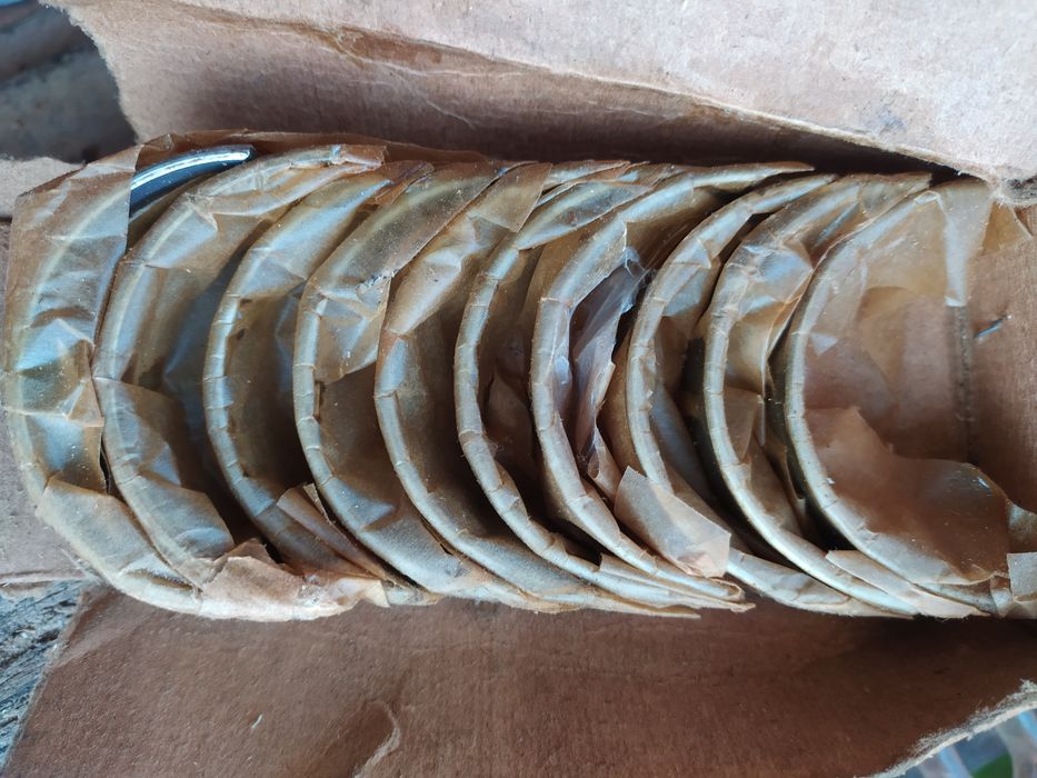 Вкладиші корінні та шатунні для газ-53/52, газ-24 Волга, ЗІЛ-130, ВАЗ