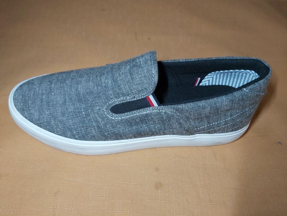 Tommy Hilfiger 42 Grey exclusive edition trampki