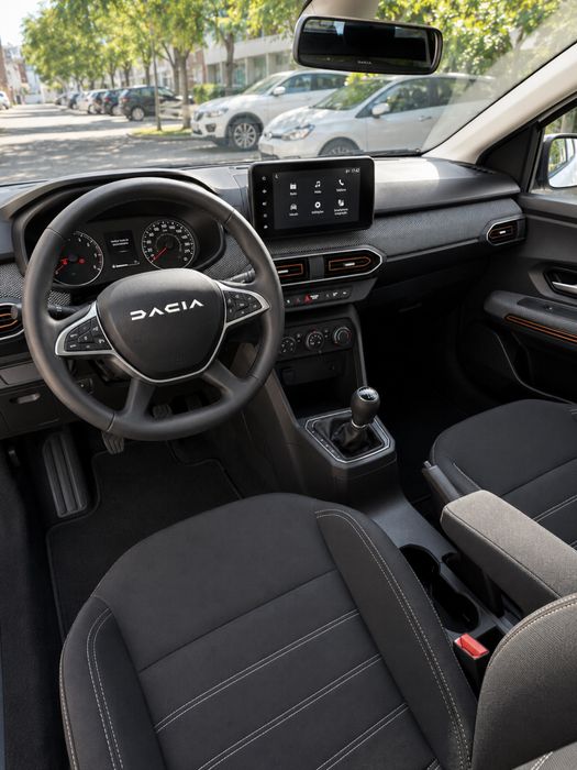 Dacia Sandero Stepway 1.0 TCe 91cv Automático – 2023 | Apenas 28.000 km