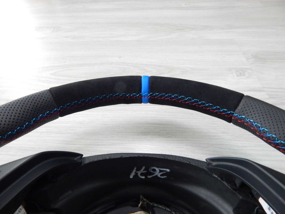 BMW E84 E90 E91- kierownica nowa skóra alcantara 3-375-E90-1