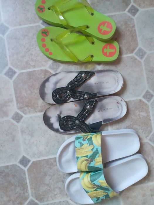 Босоножки,шлепки 26-27см