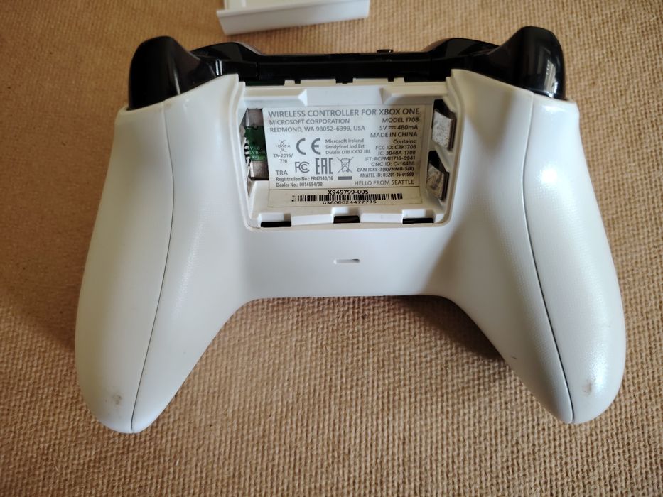 Xbox one S  1TB Pad fifa