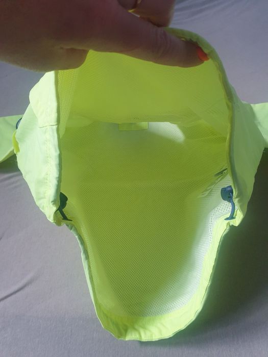 Nowa z metka kurtka wiatrówka smyk r.98