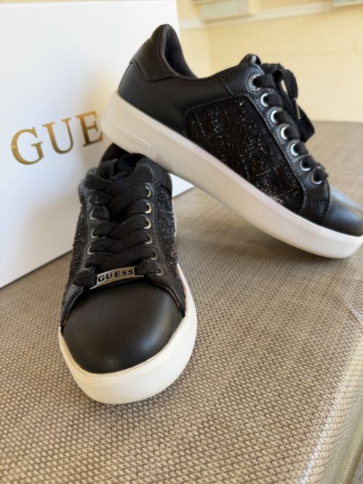 Кросівки guess оригінал