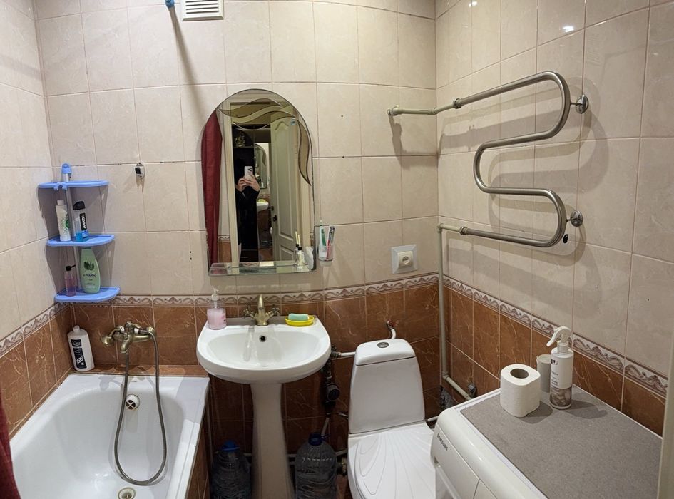 Квартира подобово м. Ізюм вул. Різдв'яна