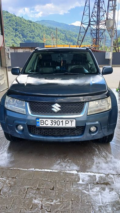 продам надійну машину на повному худу
