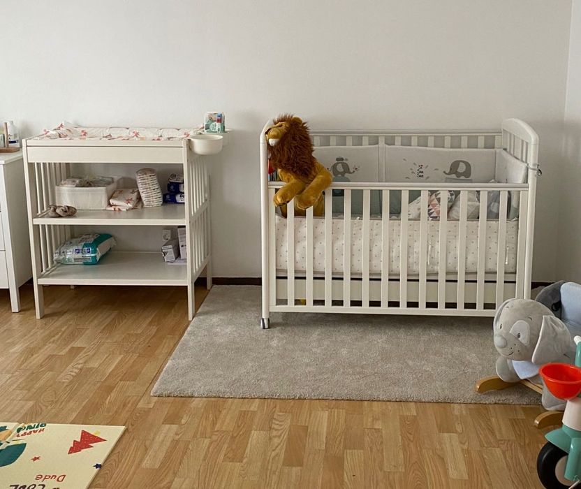 Berço + muda fraldas