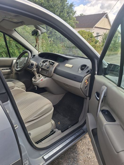 Продам Renault Megane Scenic
