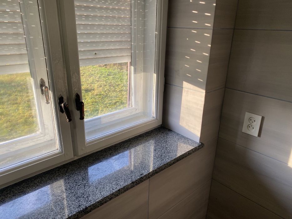 Продається Будинок,є рибник,поруч гори,красива природа