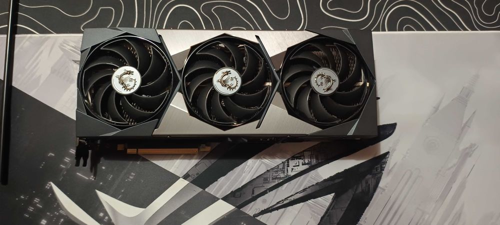 Видеокарта MSI RTX 3070 Suprim 8Gb