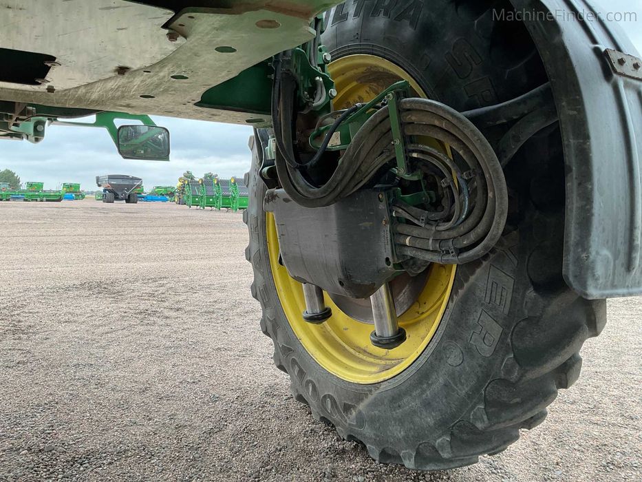 оприскувач самохідний John Deere R4045 2016р