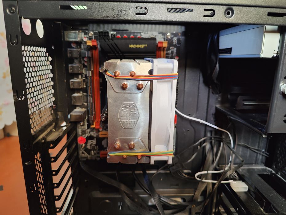 Игровой 6-ти ядерный пк 32 Гб озу