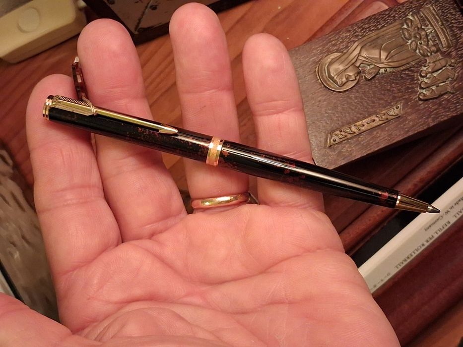 Caneta esferográfica Parker Premier laca da China