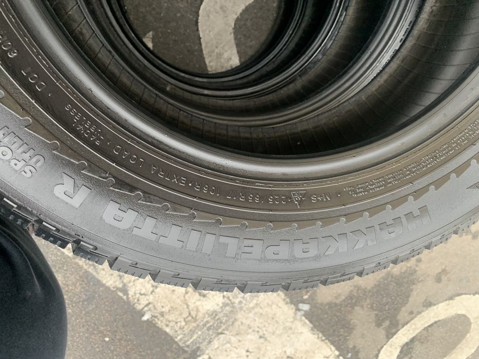 225/65/R17  Nokian Hakkapellitta R