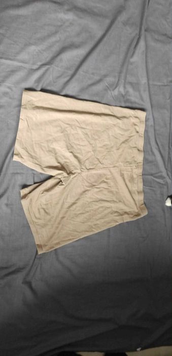 Spodenki beżowe rozmiar XXL