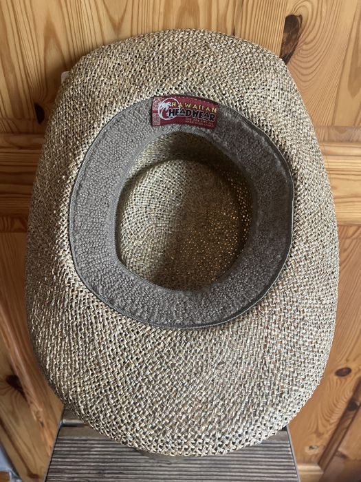 Sprzedam kapelusz firmy HAWAIIAN Made in Sri Lanka rozmiar ONE SIZE