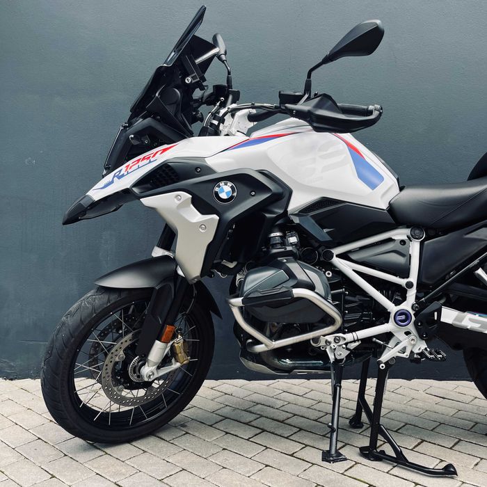 BMW r1250GS - edição rallye (PACK Dynamic + Confort + Touring)