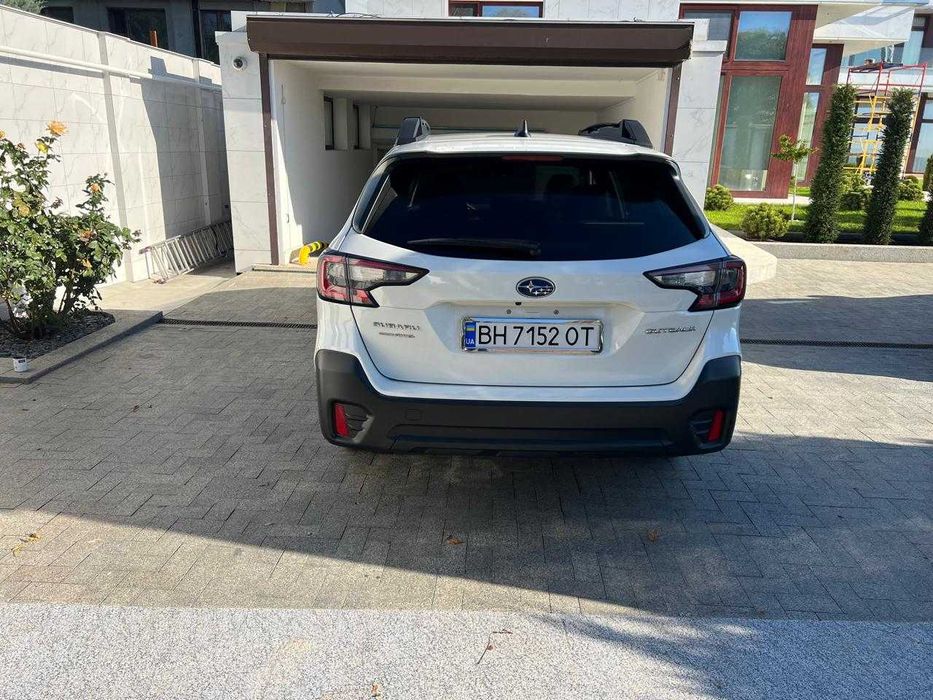 Subaru Outback 2020 не битая, первый владелец