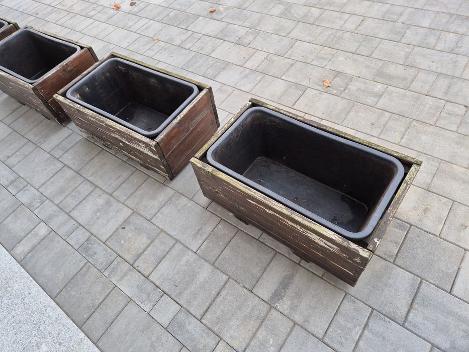 Donice tarasowe drewniane