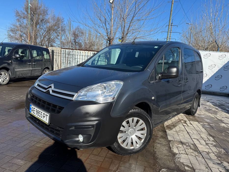 Продам Citroen Berlingo 2016г., 1.6 дизель, автомат. Обмен, Лизинг