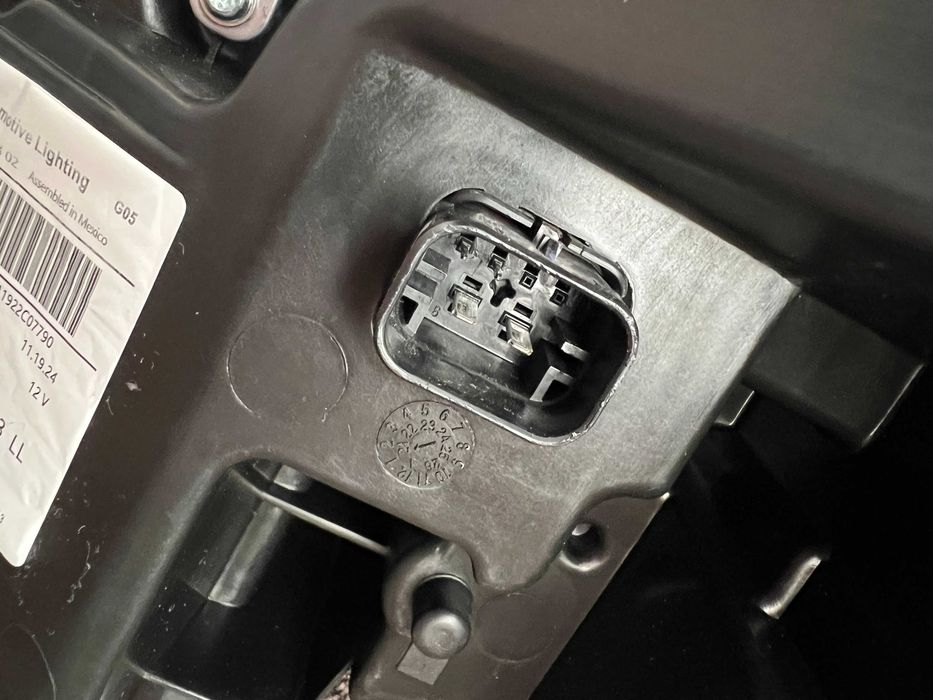 Фара права BMW Laser X5 G05 G06