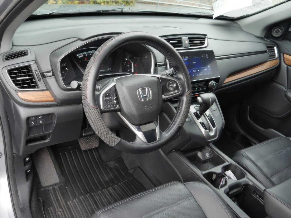 Honda CR-V Touring      2018