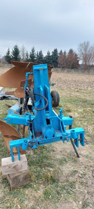 Pług obrotowy lemken opal 4 skiby
