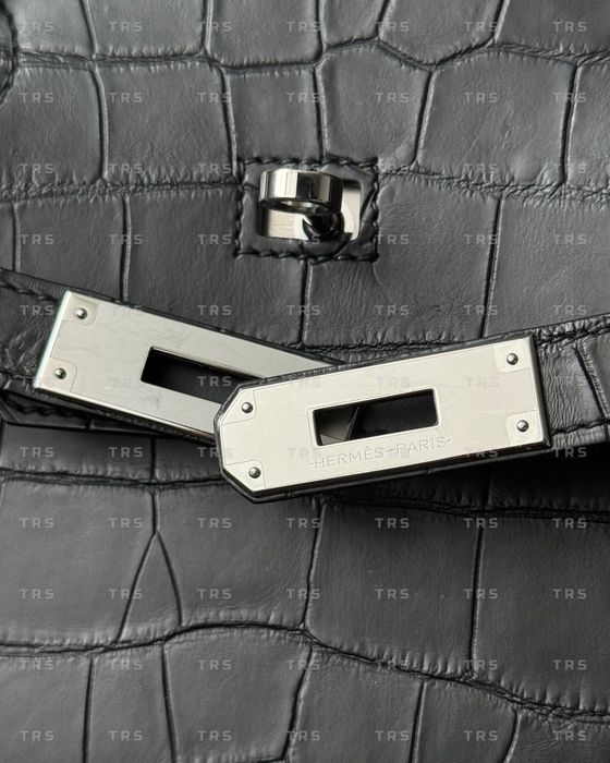 Сумка HERMES Birkin 40 Black Matte Porosus Crocodile