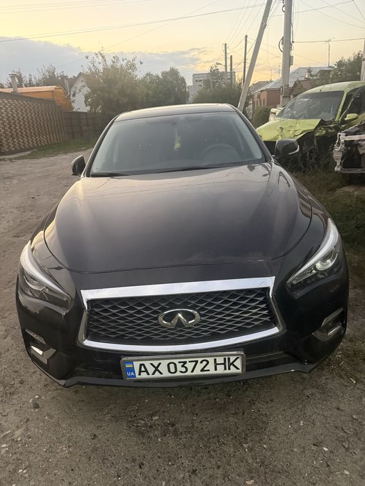 Продам инфинити q50
