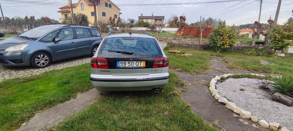 Volvo v40 1.6 gasolina