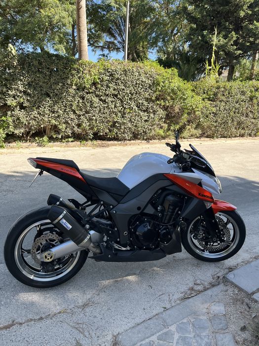 Kawasaki Z1000