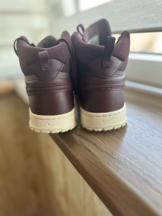 Чоловічі кеди Nike Court Vision Mid Winter