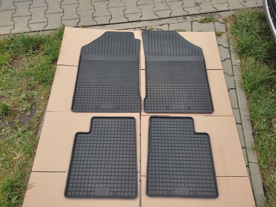 PEUGEOT 206 98r- 09r. NOWE Dywaniki gumowe dopasowane korytkowe