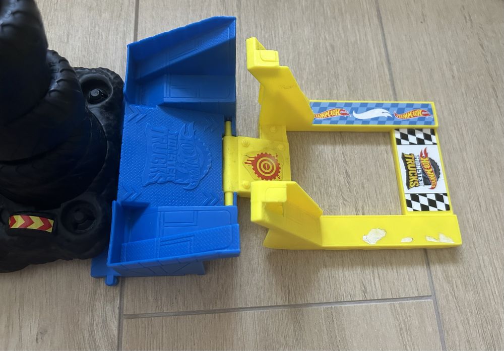 Duży zestaw torów Hot Wheels Monster Truck BEZ AUTEK