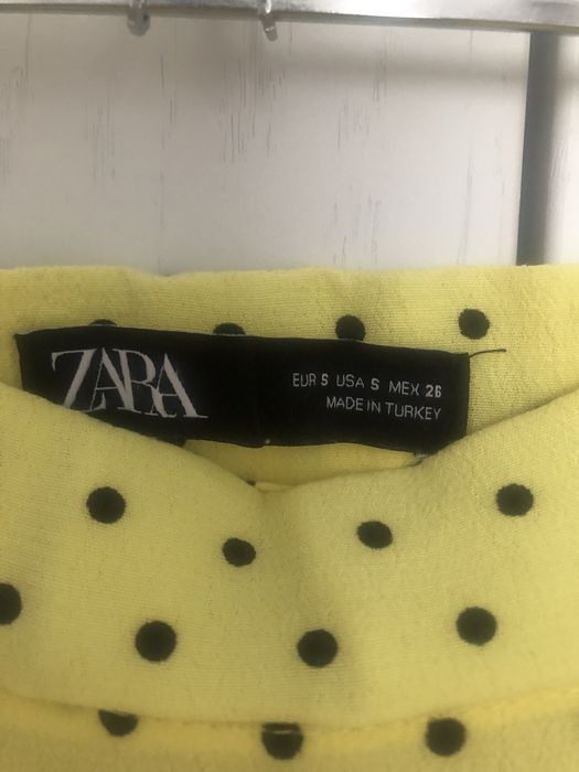 Спідниця міді zara